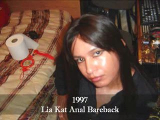 Lia kat 1997 primero a pelo