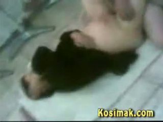 Iraqi حامل الكلبة gets مارس الجنس شاق