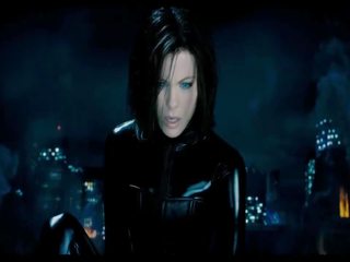 Epic edit - kate beckinsale sexy všetko 4 underworld klipy