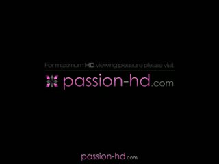 Passion hd: one titi para carmen caliente at marina anghel