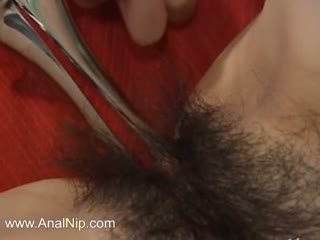 Βαθιά πρωκτικό σεξ με μαλλιαρό κινέζικο μωρό