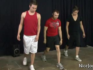Dance training session turns into homo pagtatalik