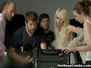 Taylor Momsen Sevenbabe Mag Behind The Scenes