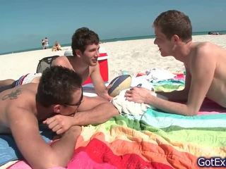 Sexy Homosexual Threesome Outdoor