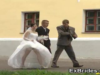 Skutečný brides upskirts!