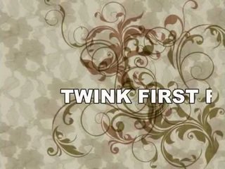 Twinks pertama apaan