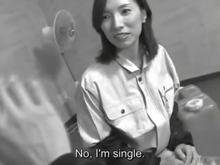 Subtitled maduros japonesa mulher blue coleira chefe