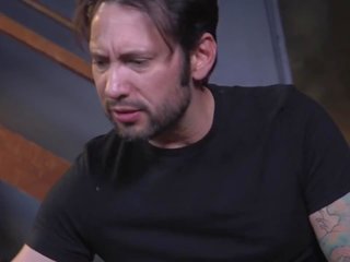 A hajlékony feleség meg a szakállas férj - xxx videók ingyen A hajlékony feleség meg a szakállas férj - xxx videók ingyen