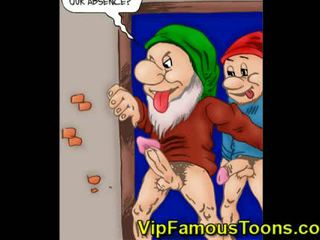 Snowwhite و dwarfs طقوس العربدة