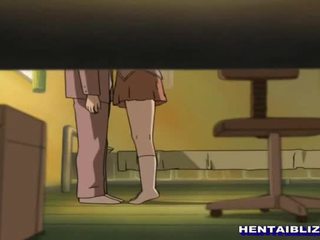 かわいい エロアニメ 男女共学の wetpussy ハード poked で ザ· ベッド