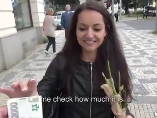 Tihke tšehhi tüdruk lili devil paid jaoks seks