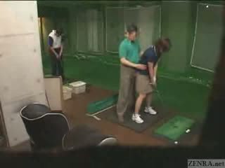 Bardzo siła robocza na japońskie golf lesson